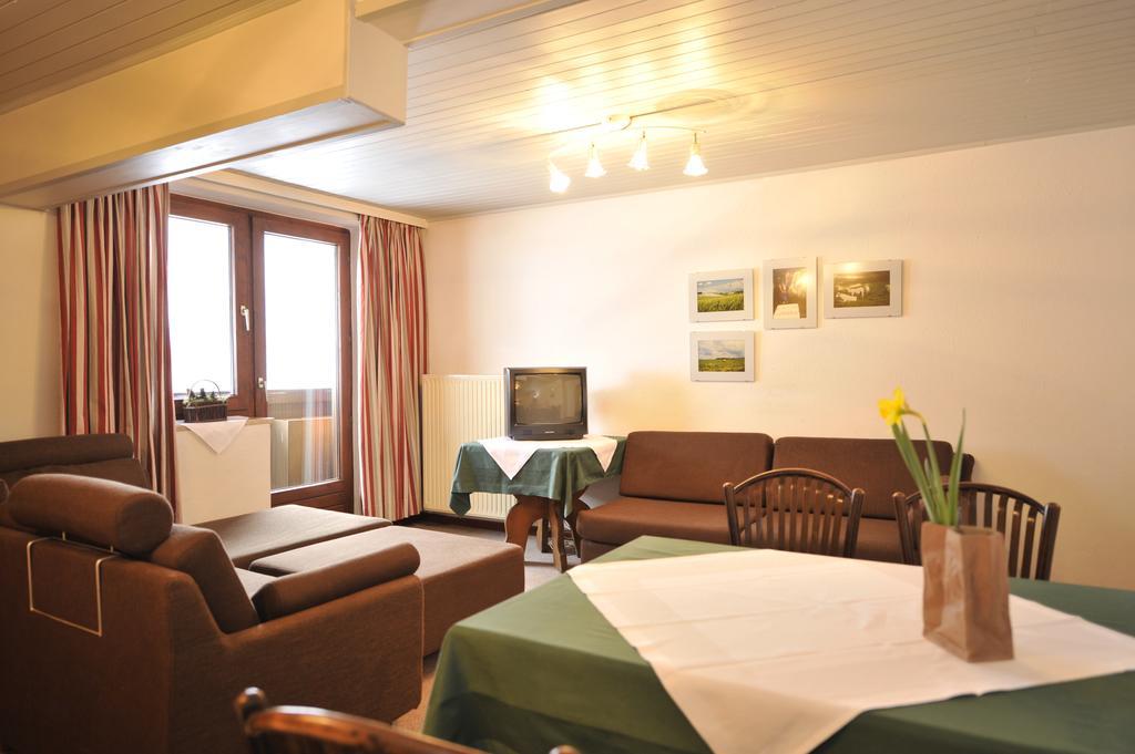 Apparthotel Restaurant Steiners 이븐임포구아 객실 사진